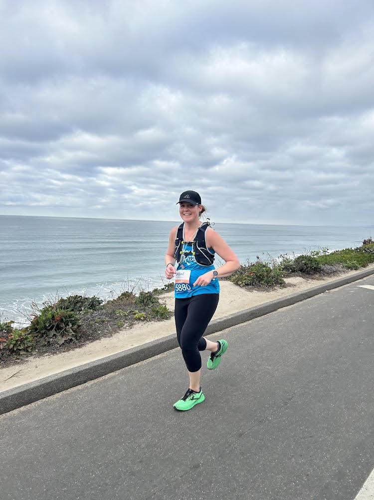 Coach Laura Bloomington