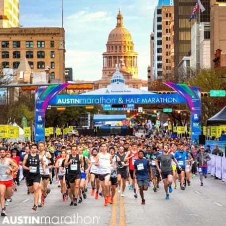 Austin marathon start line